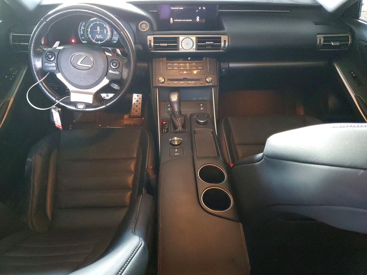 2016 LEXUS IS 200t