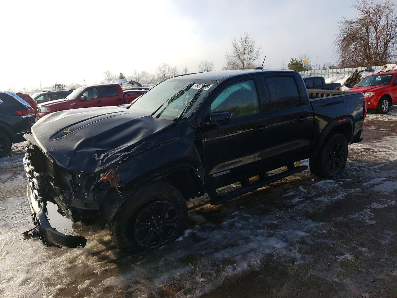 2024 GMC CANYON