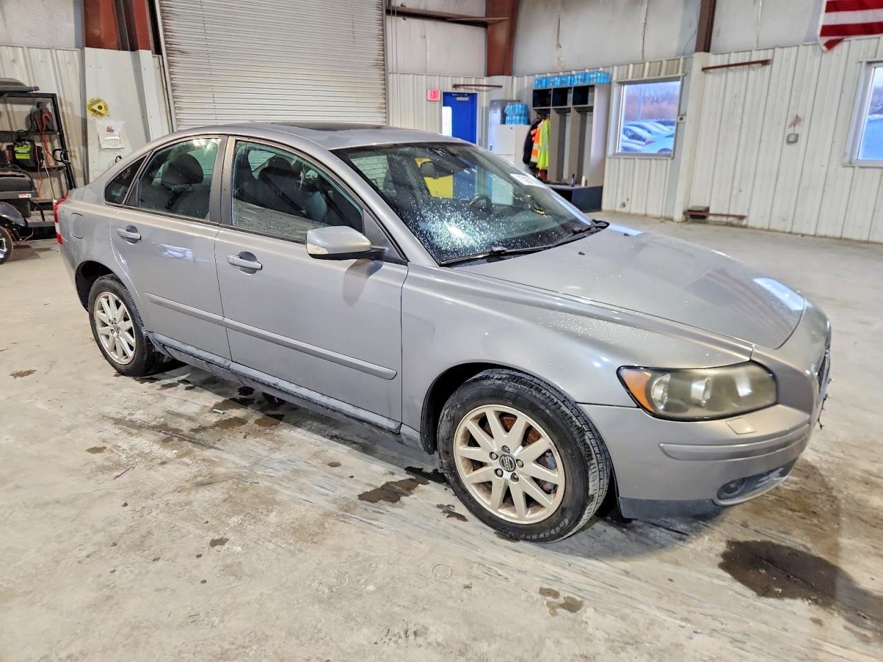 2006 VOLVO S40