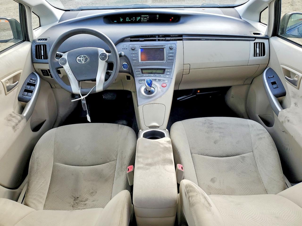 2013 TOYOTA PRIUS