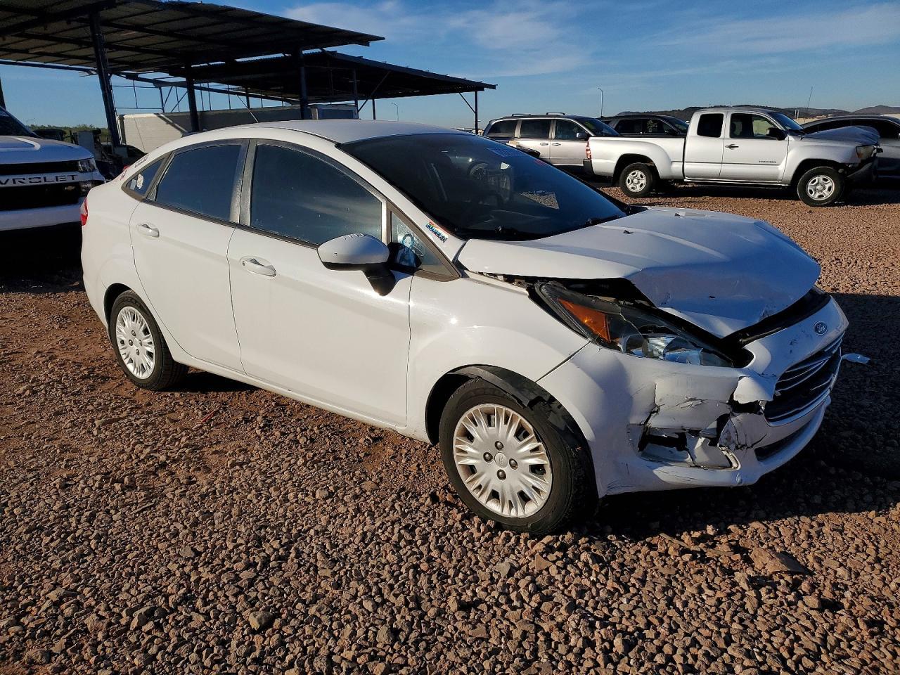 2014 FORD Fiesta