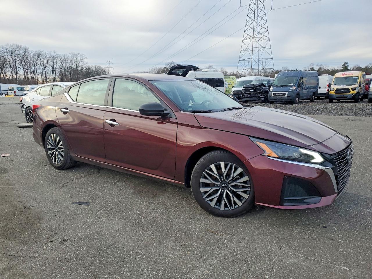 2024 NISSAN ALTIMA