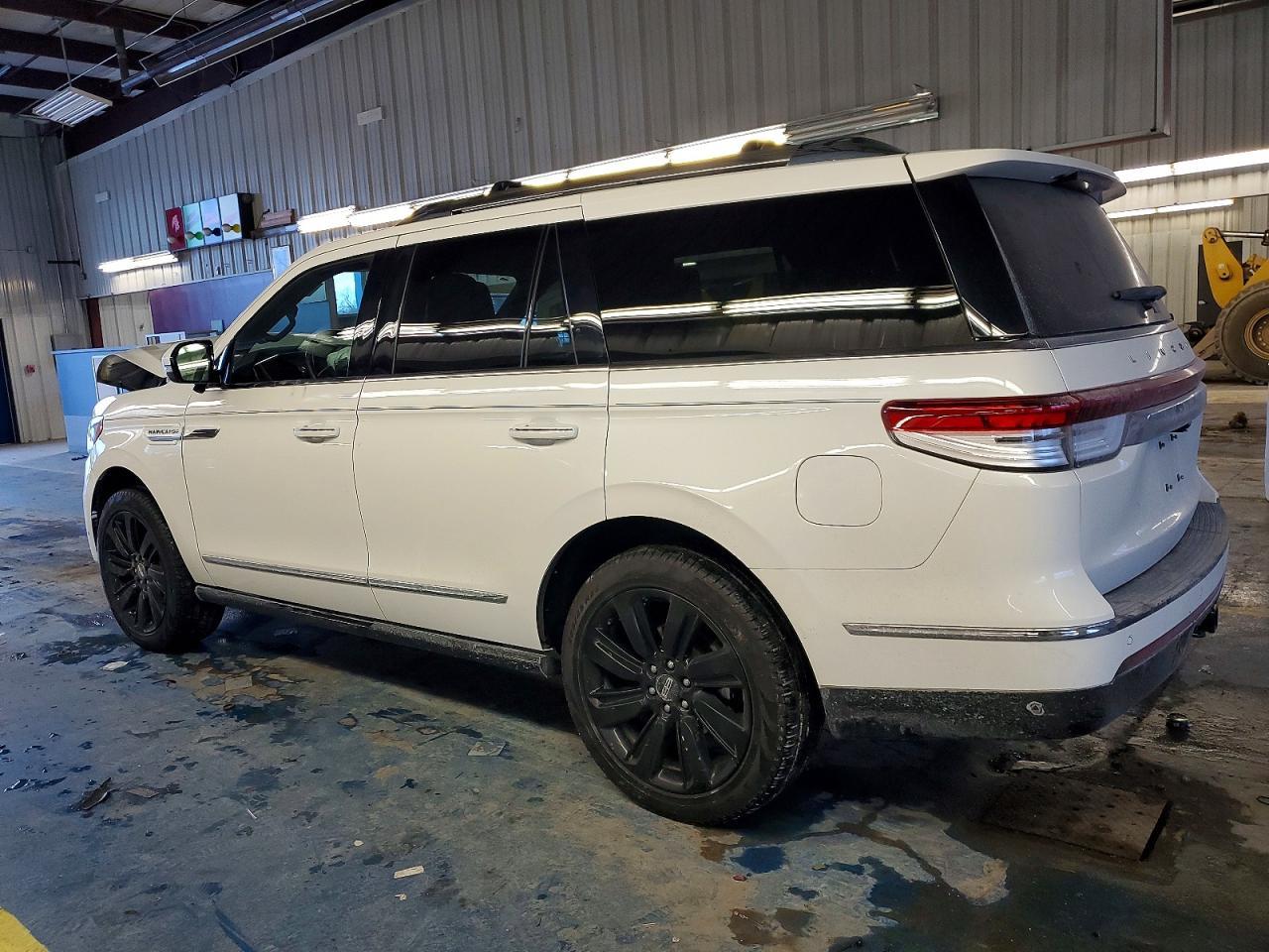 2024 LINCOLN Navigator