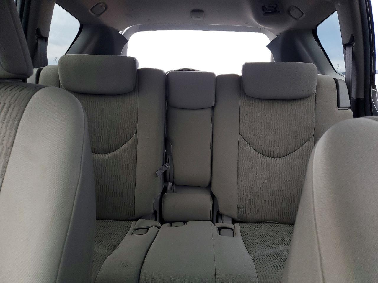 2011 TOYOTA RAV4