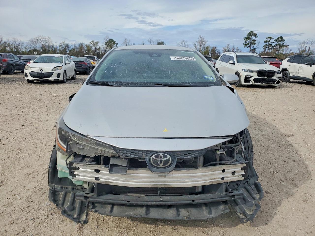 2021 TOYOTA COROLLA
