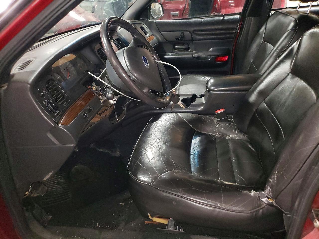 2001 FORD Crown Victoria