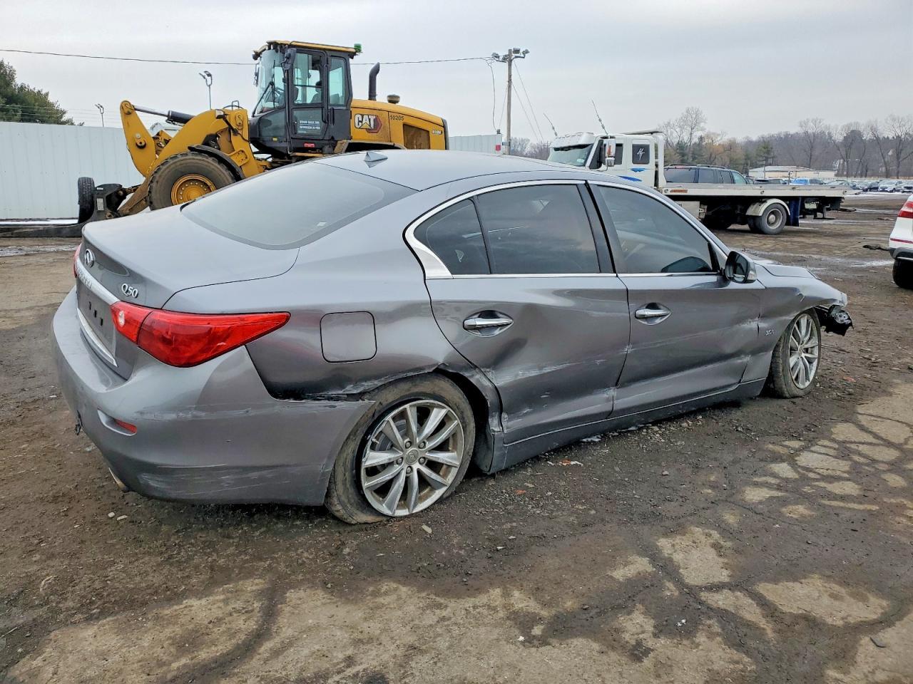 2017 INFINITI Q50