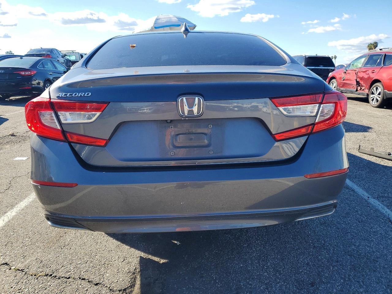 2018 HONDA ACCORD