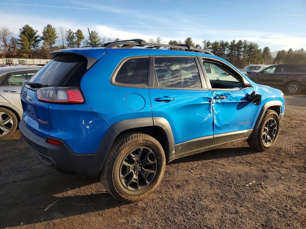2020 JEEP CHEROKEE