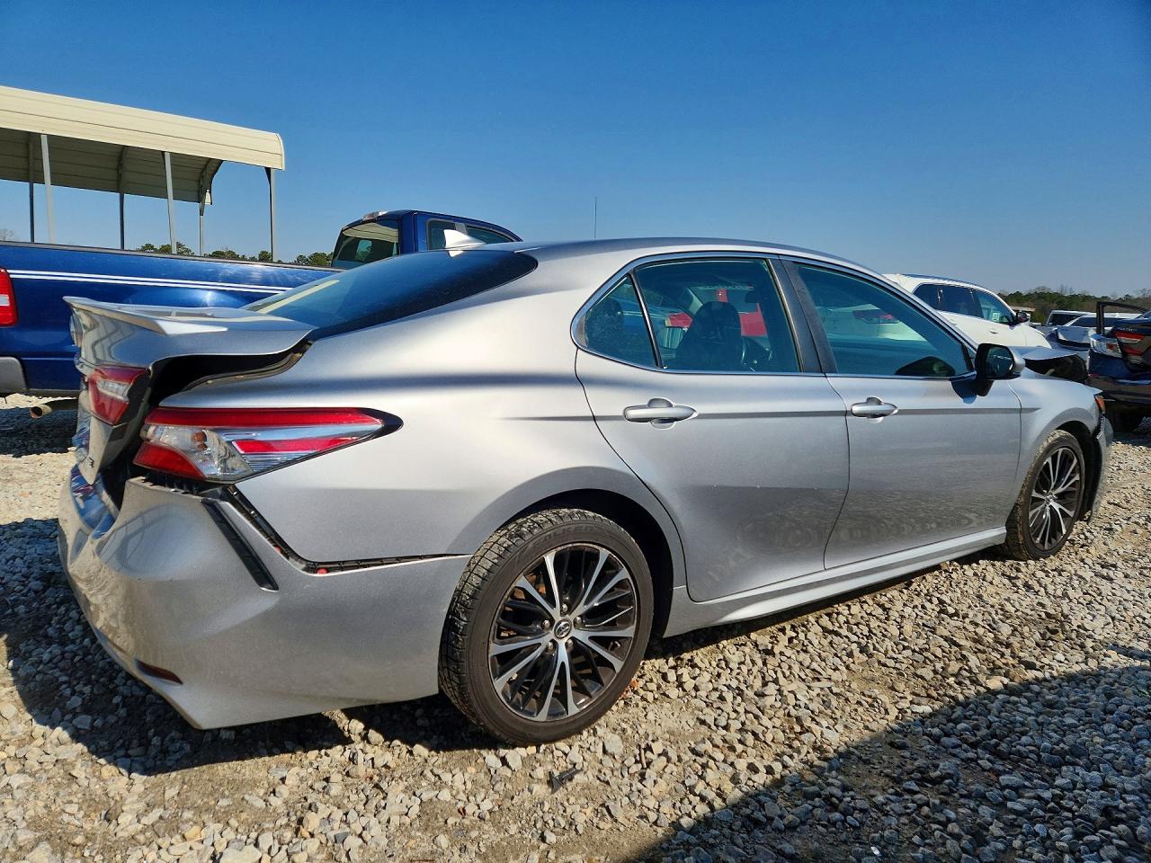 2019 TOYOTA CAMRY