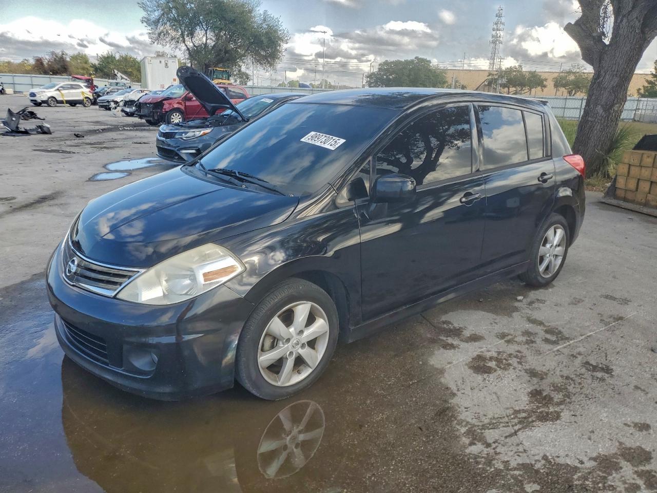2011 NISSAN VERSA