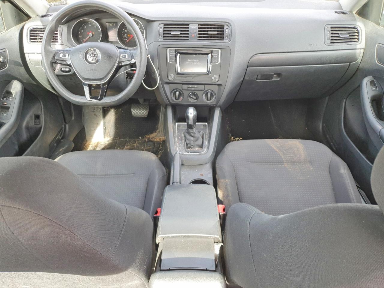 2016 VOLKSWAGEN JETTA