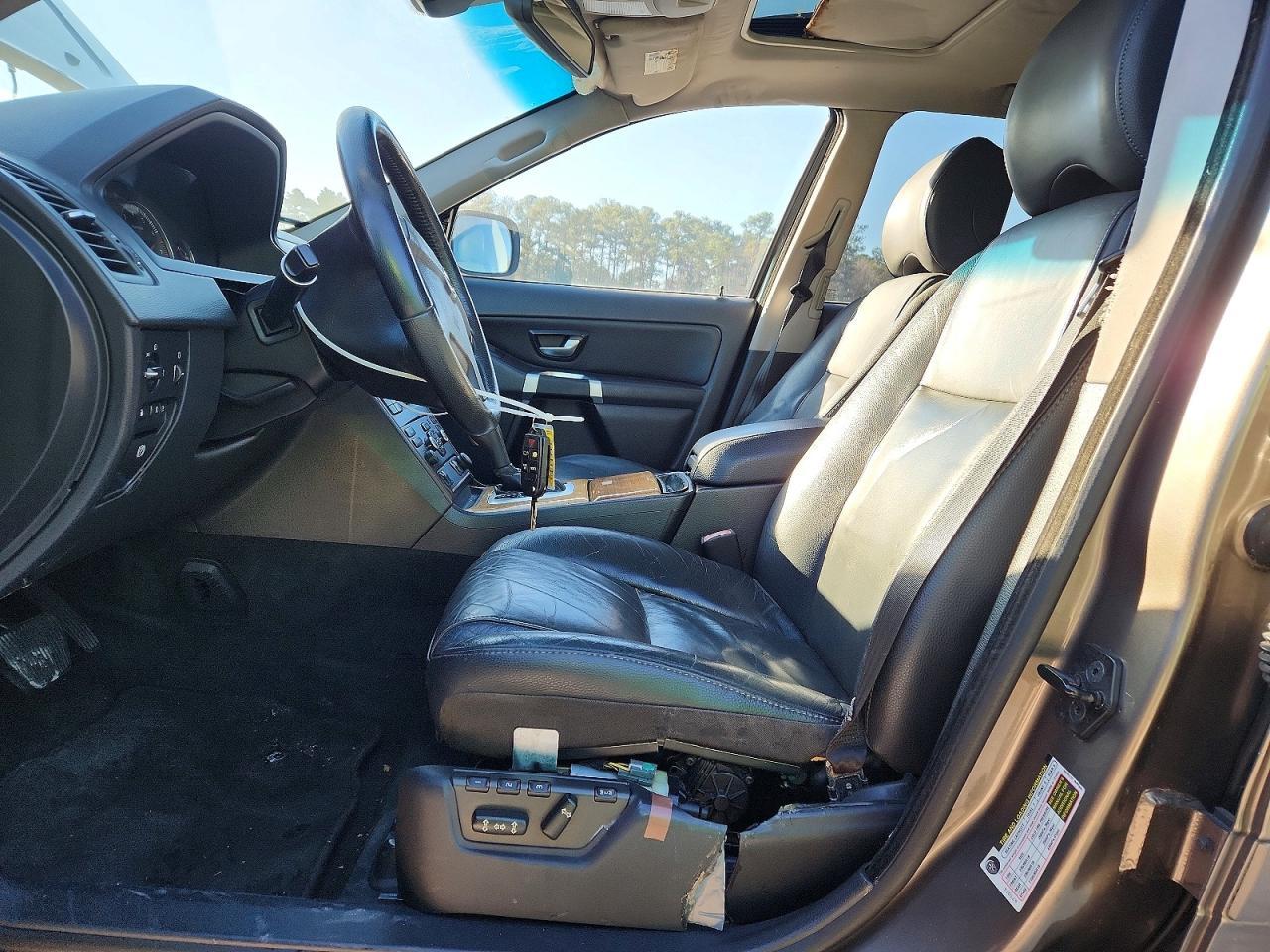 2008 VOLVO XC90