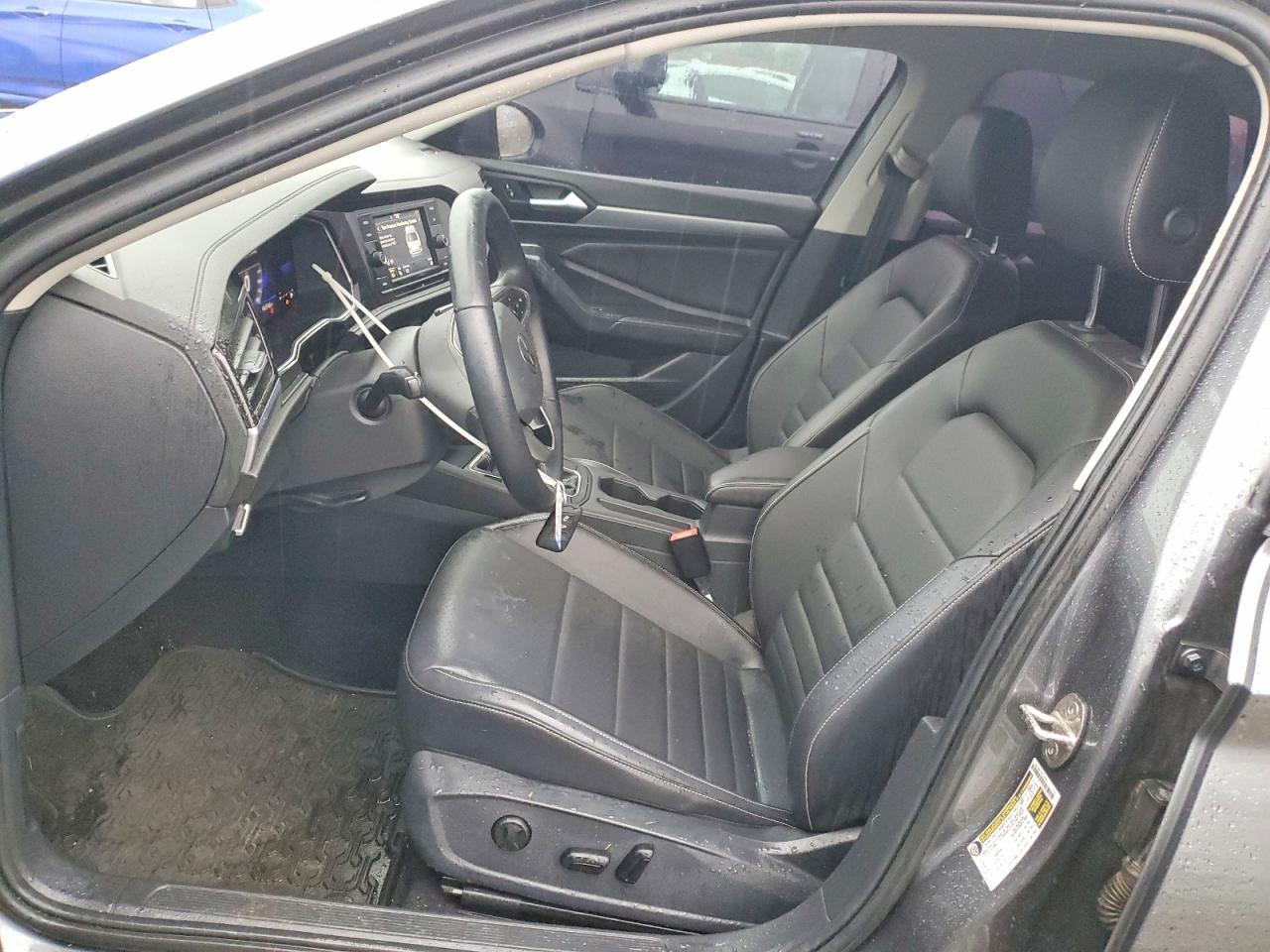 2022 VOLKSWAGEN JETTA