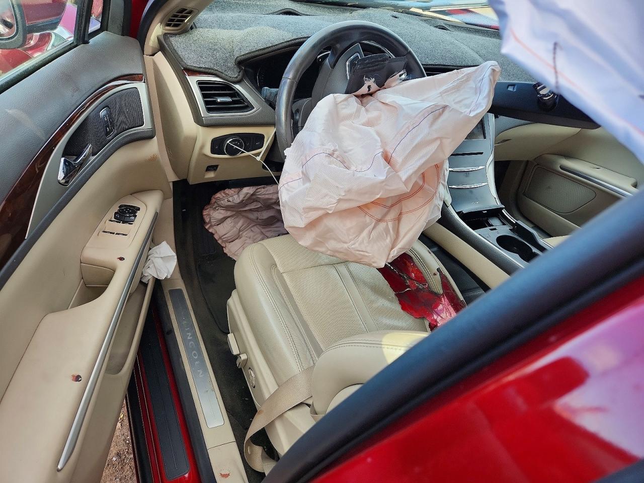 2016 LINCOLN MKZ