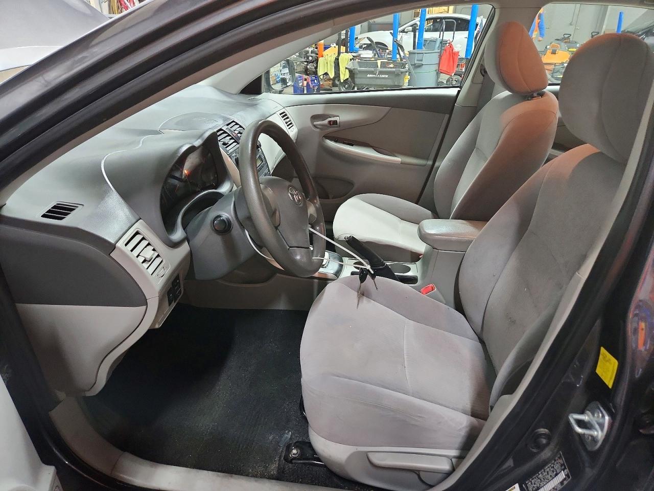 2010 TOYOTA COROLLA