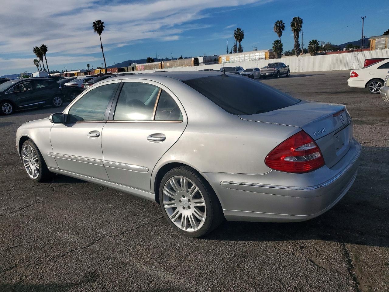 2006 MERCEDES-BENZ E-Class