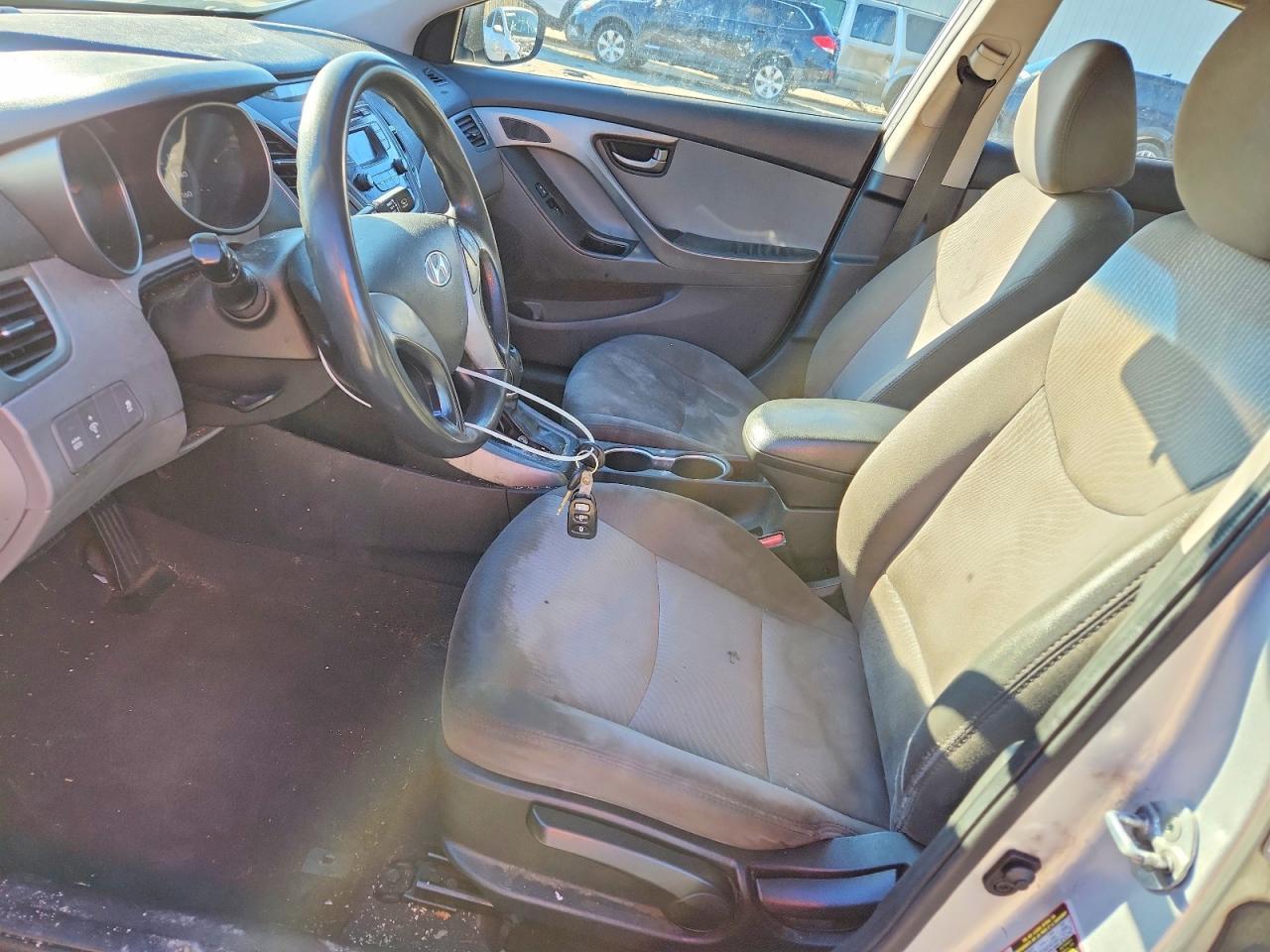 2016 HYUNDAI ELANTRA
