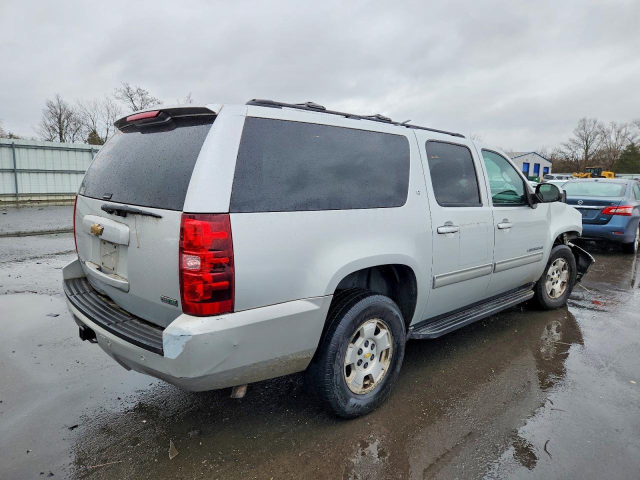2011 CHEVROLET Suburban