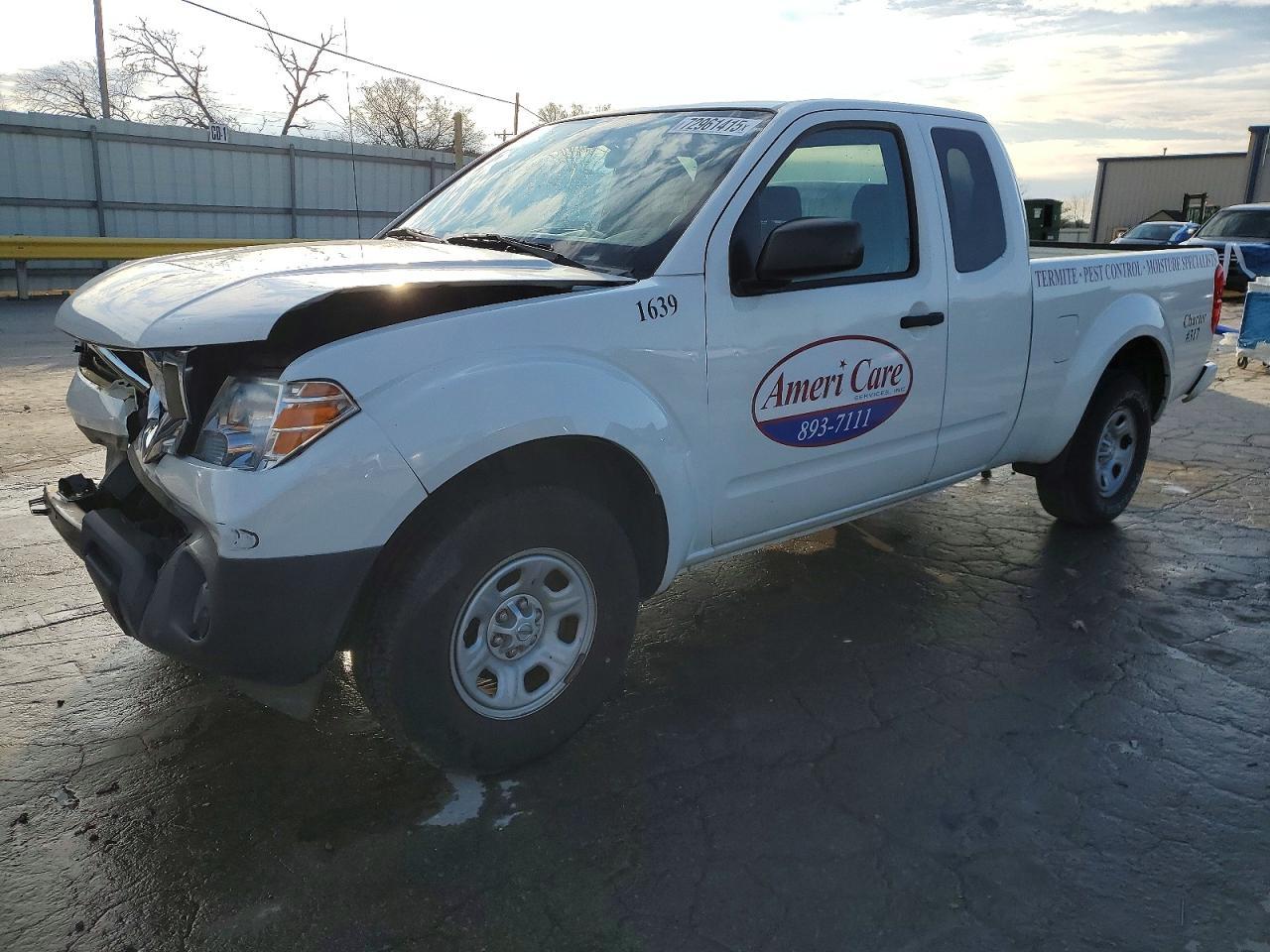 2017 NISSAN Frontier