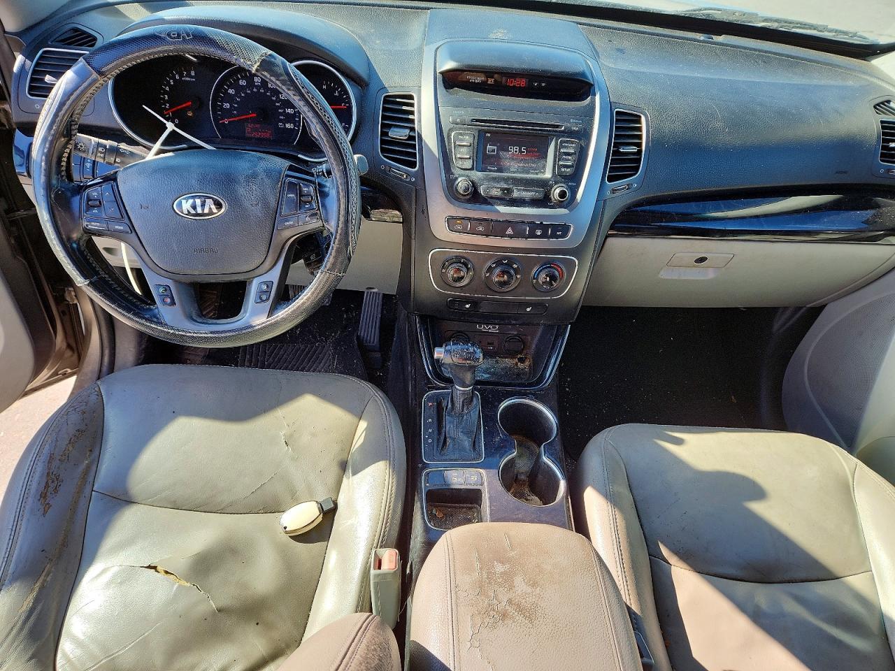 2014 KIA SORENTO