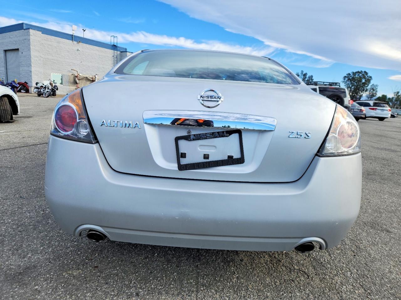 2012 NISSAN ALTIMA