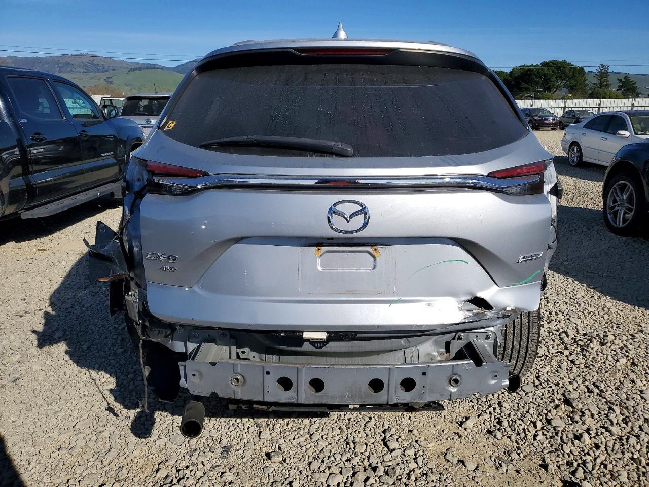 2017 MAZDA CX-9