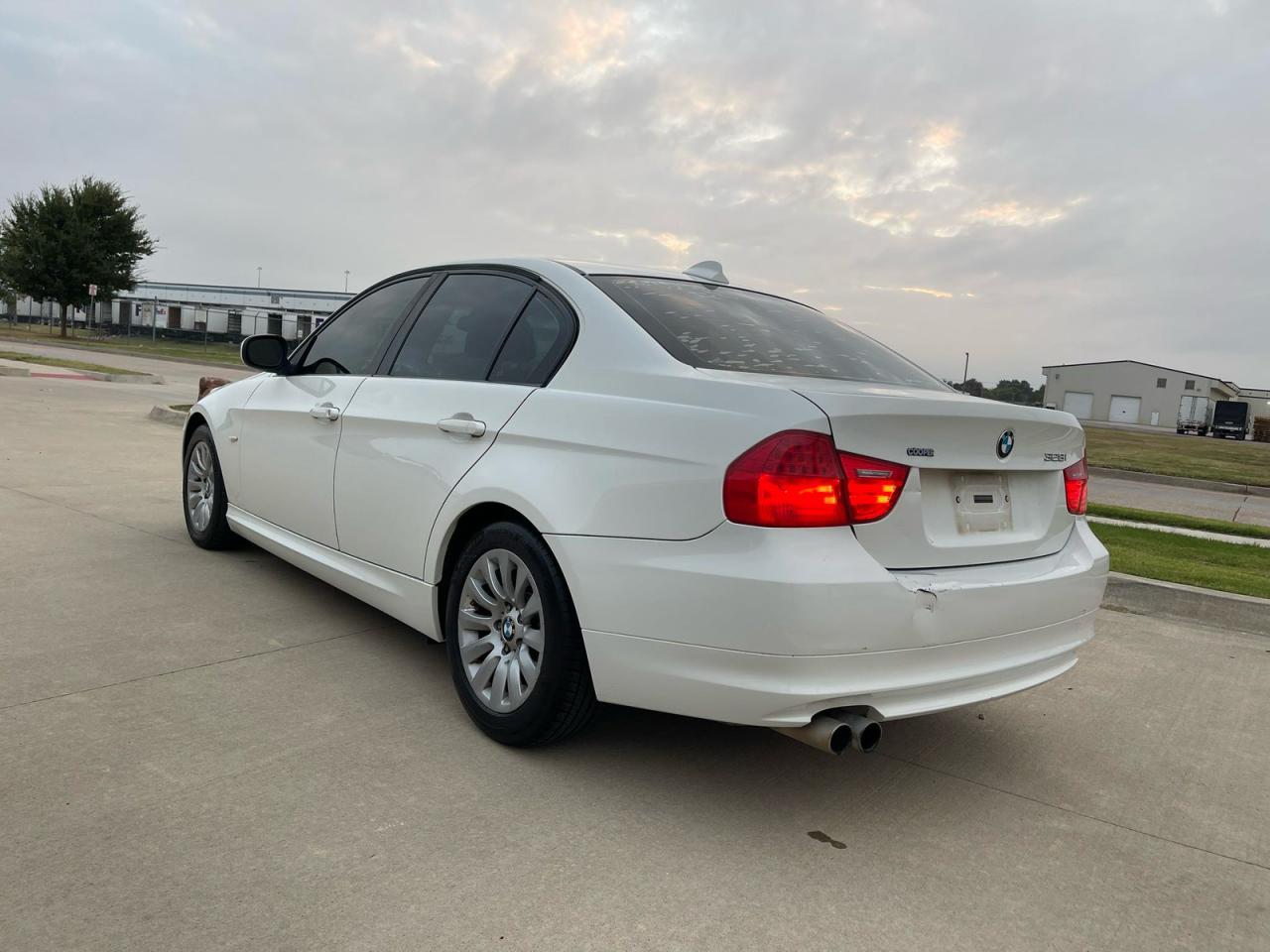 2011 BMW 3 SERIES