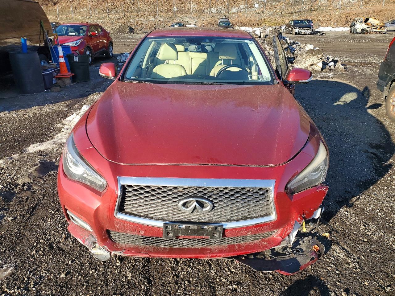 2014 INFINITI Q50