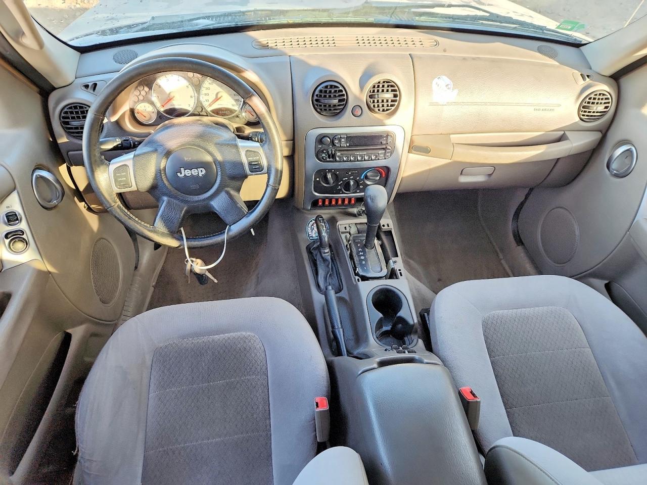 2004 JEEP Liberty
