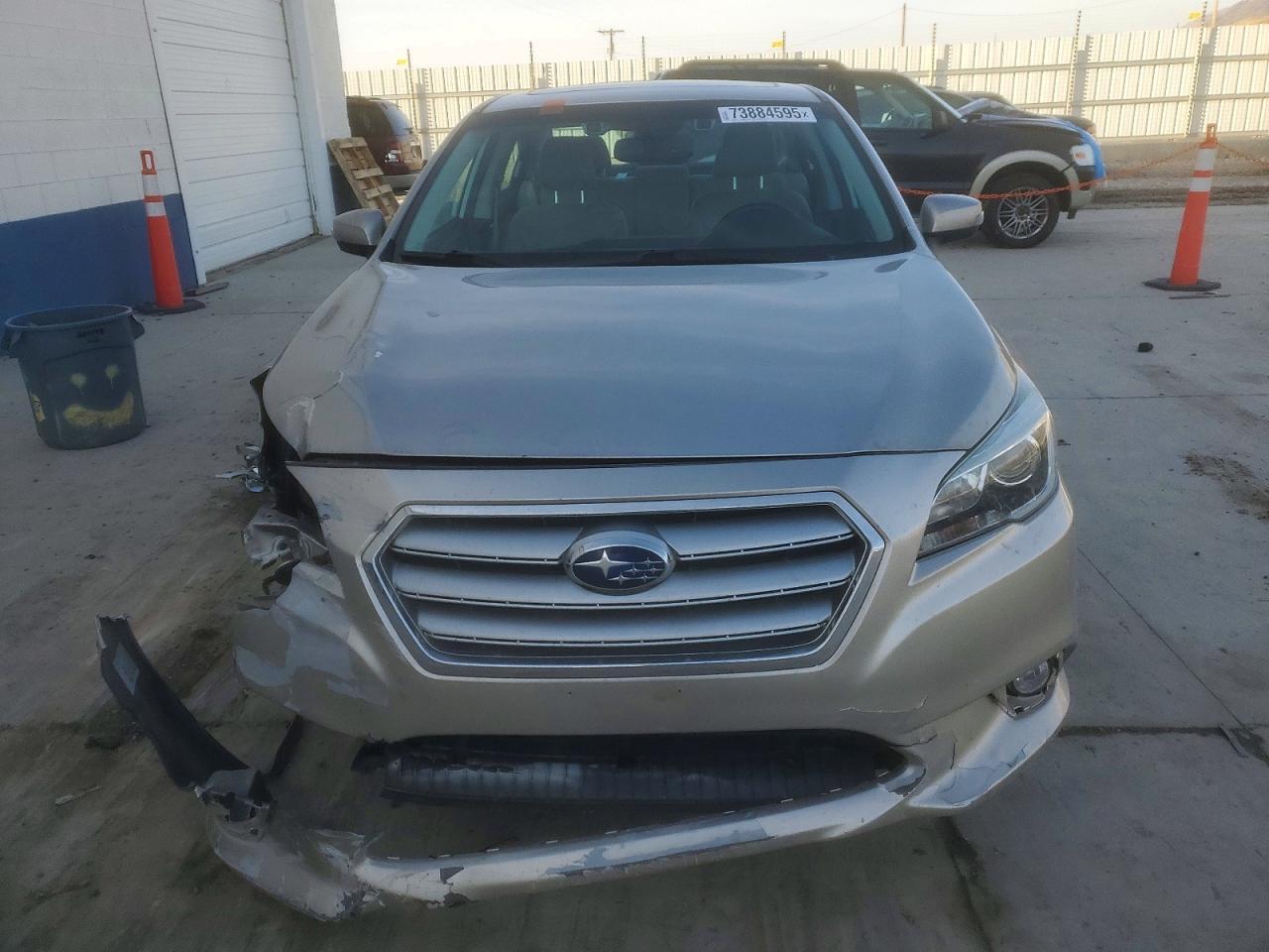 2016 SUBARU Legacy