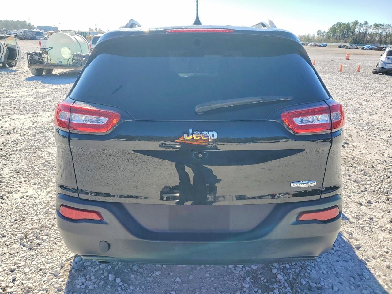 2018 JEEP CHEROKEE