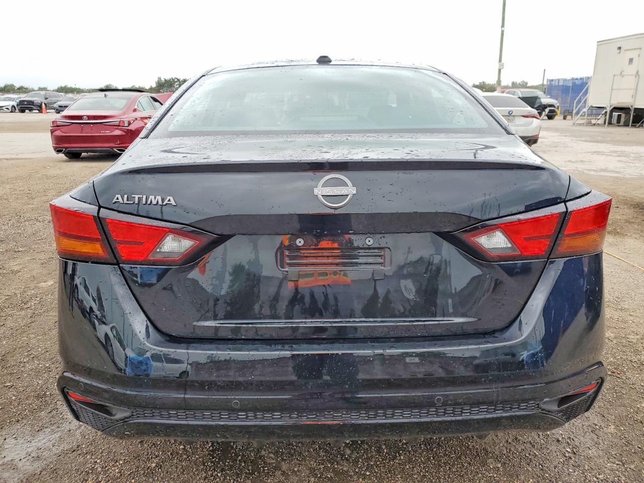 2025 NISSAN ALTIMA