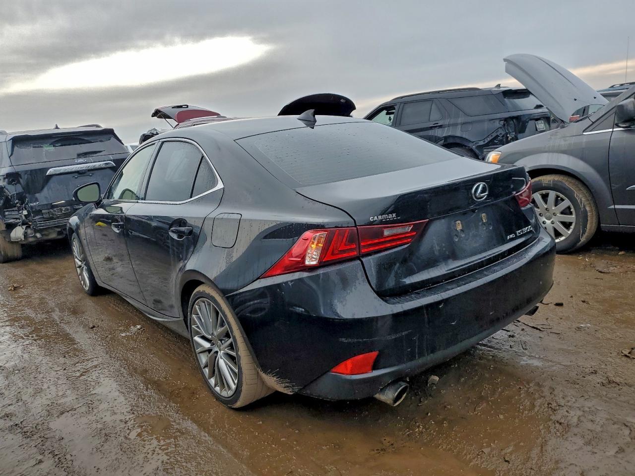 2016 LEXUS IS 300