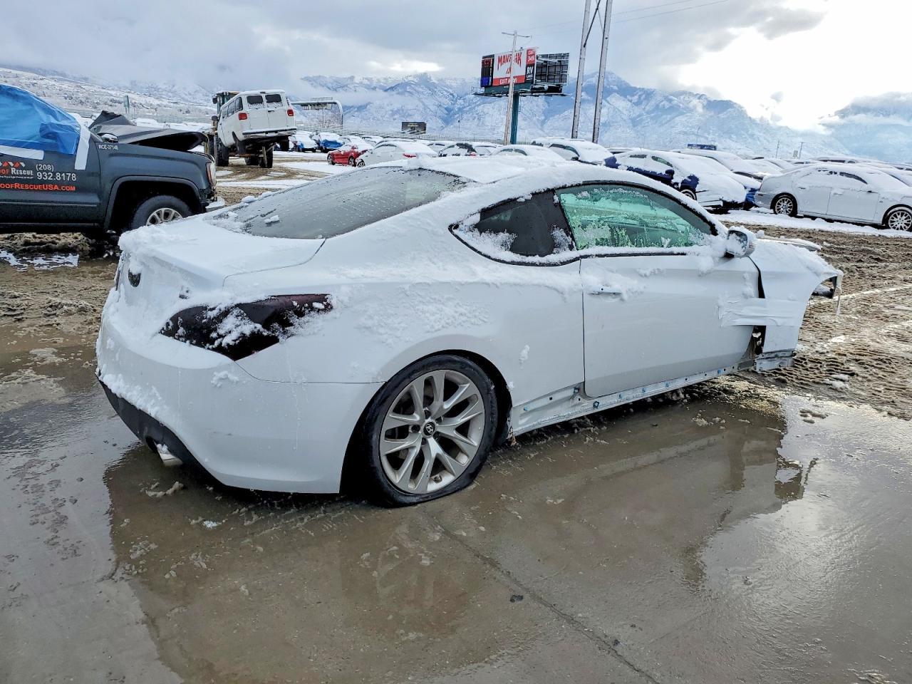2015 HYUNDAI GENESIS