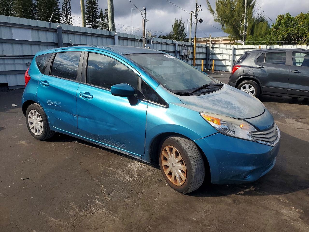 2015 NISSAN Versa Note