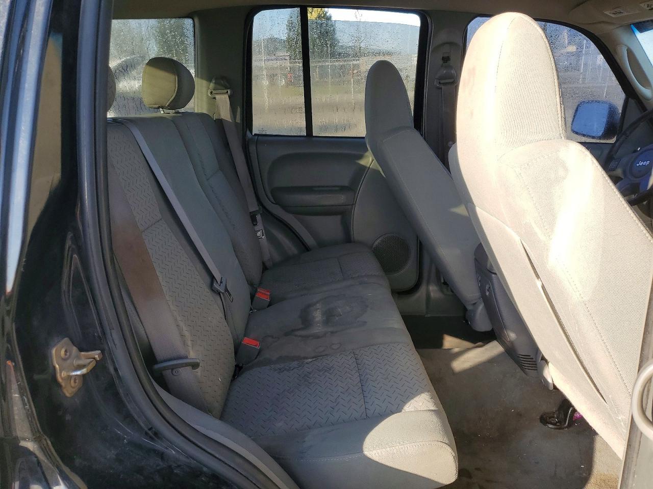 2006 JEEP Liberty
