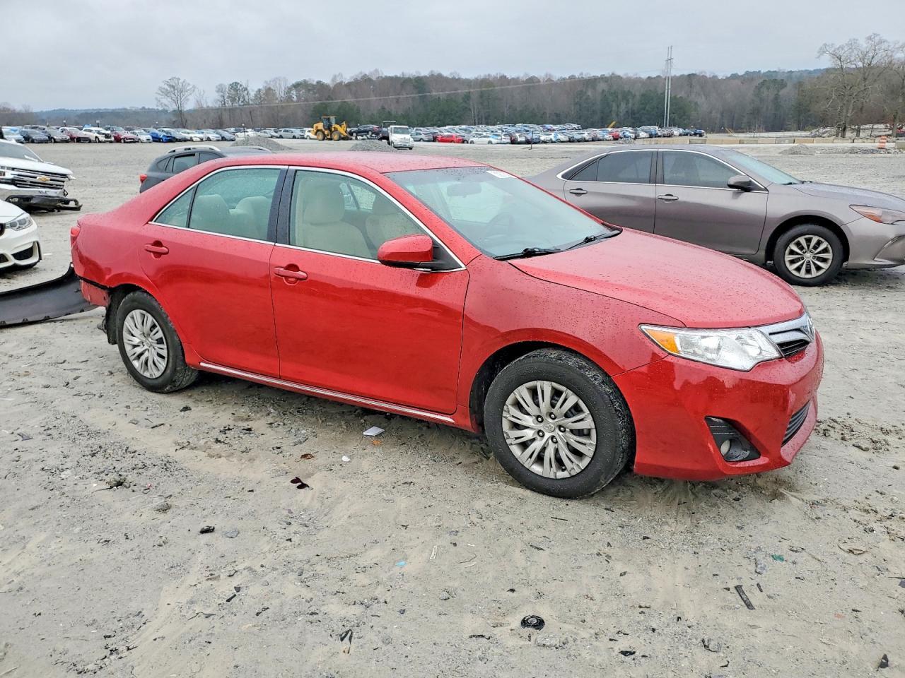 2014 TOYOTA CAMRY