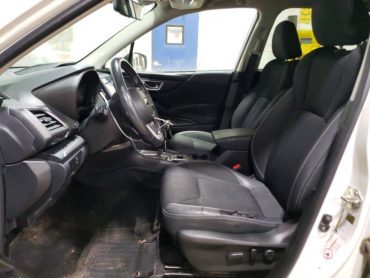 2019 SUBARU FORESTER