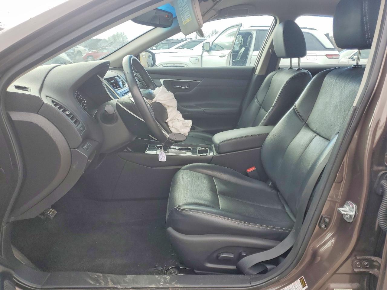 2016 NISSAN ALTIMA