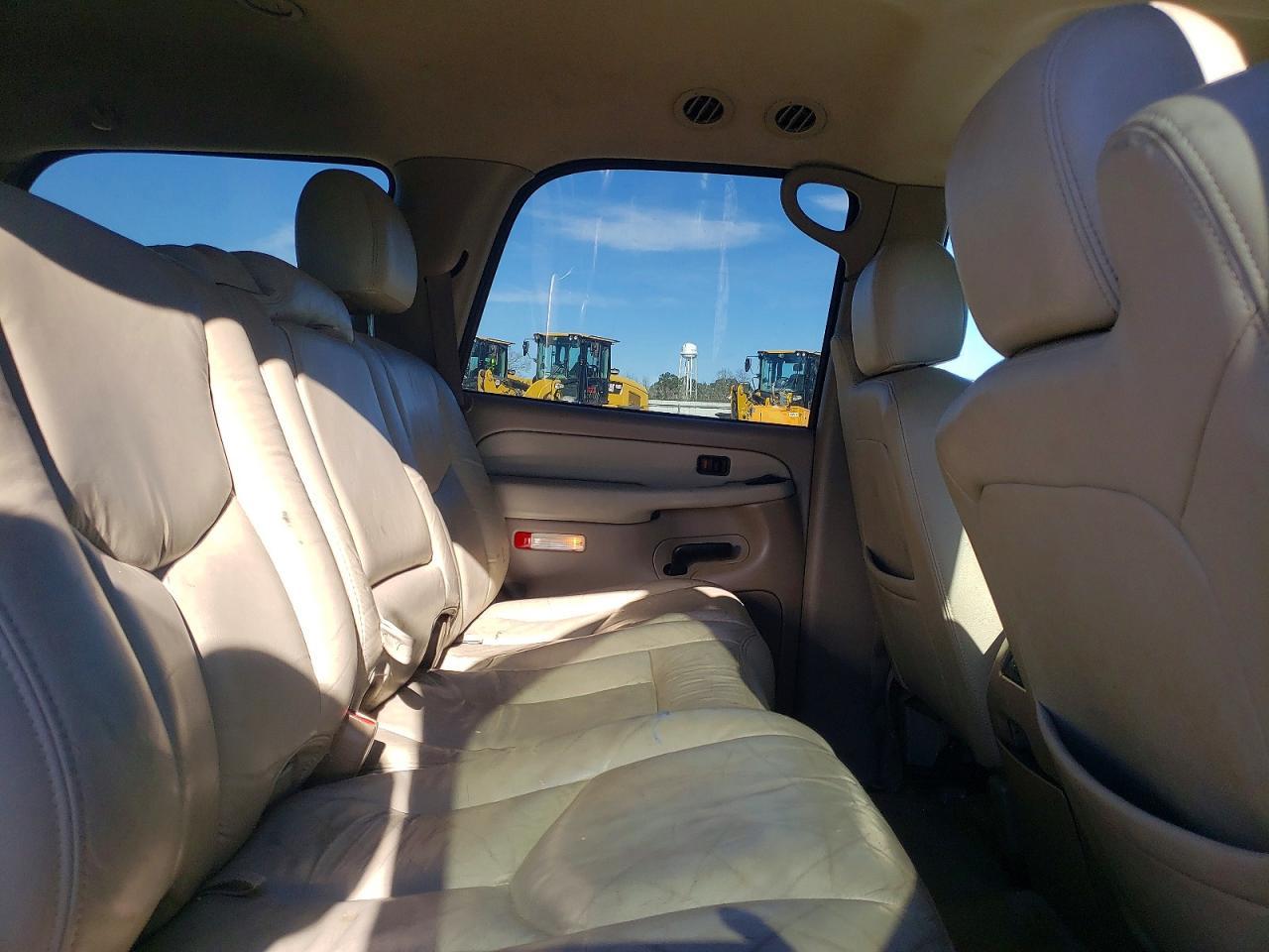 2003 CHEVROLET Tahoe