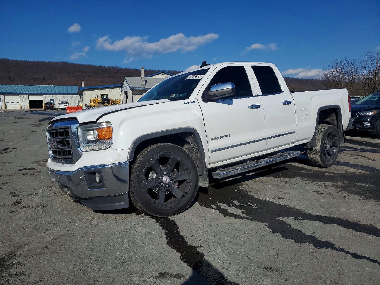 2015 GMC Sierra