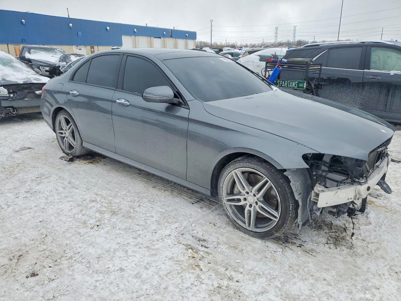 2017 MERCEDES-BENZ E-Class