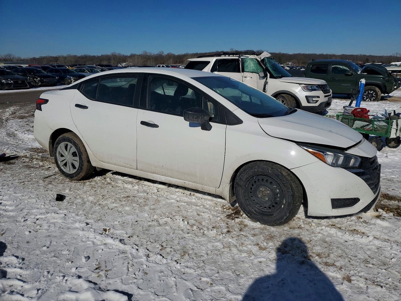 2024 NISSAN VERSA