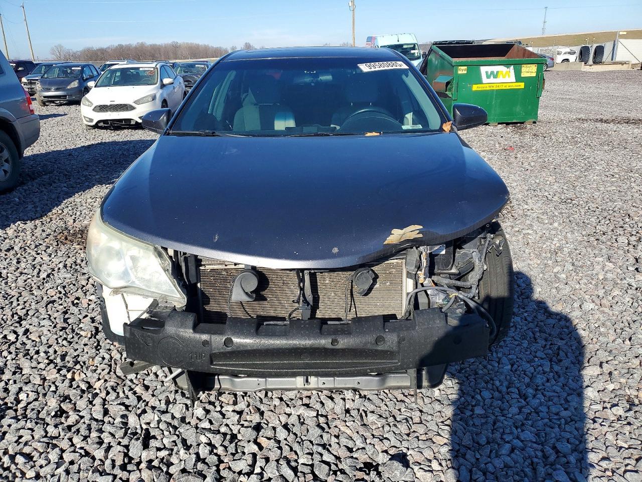2014 TOYOTA CAMRY