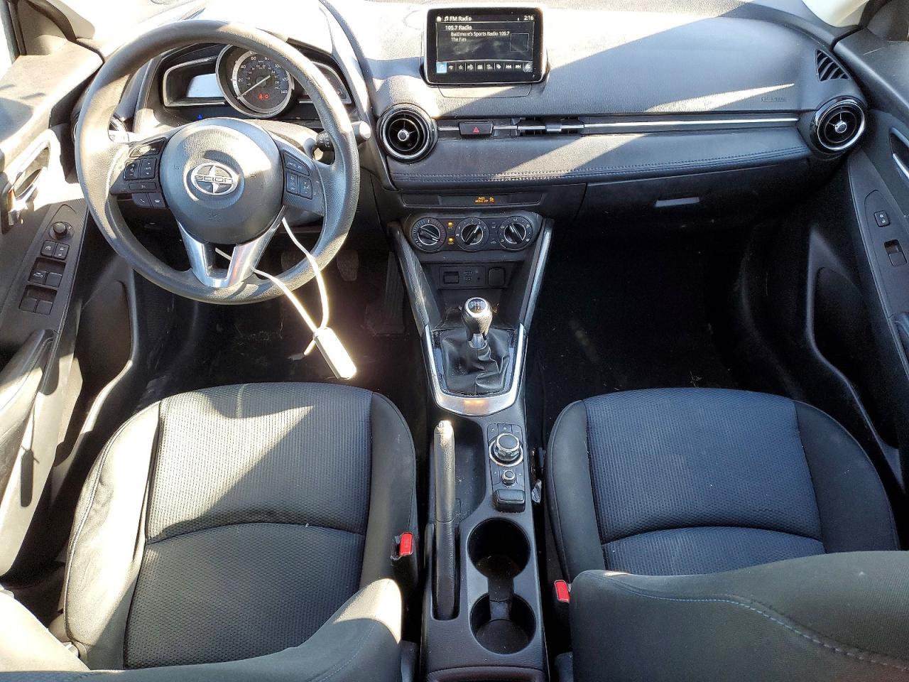 2016 TOYOTA SCION