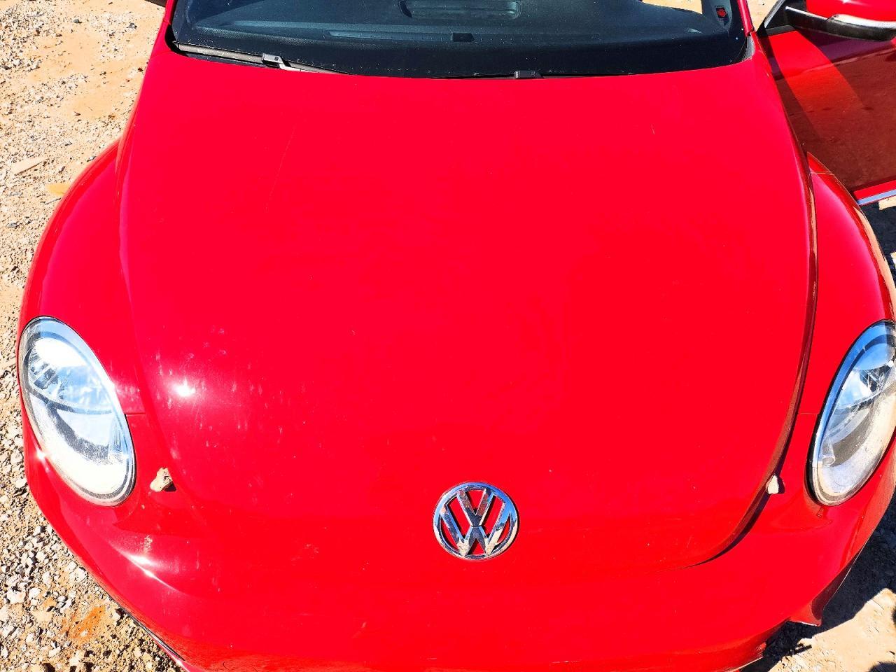 2019 VOLKSWAGEN Beetle