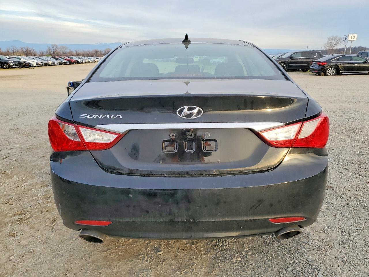 2011 HYUNDAI SONATA
