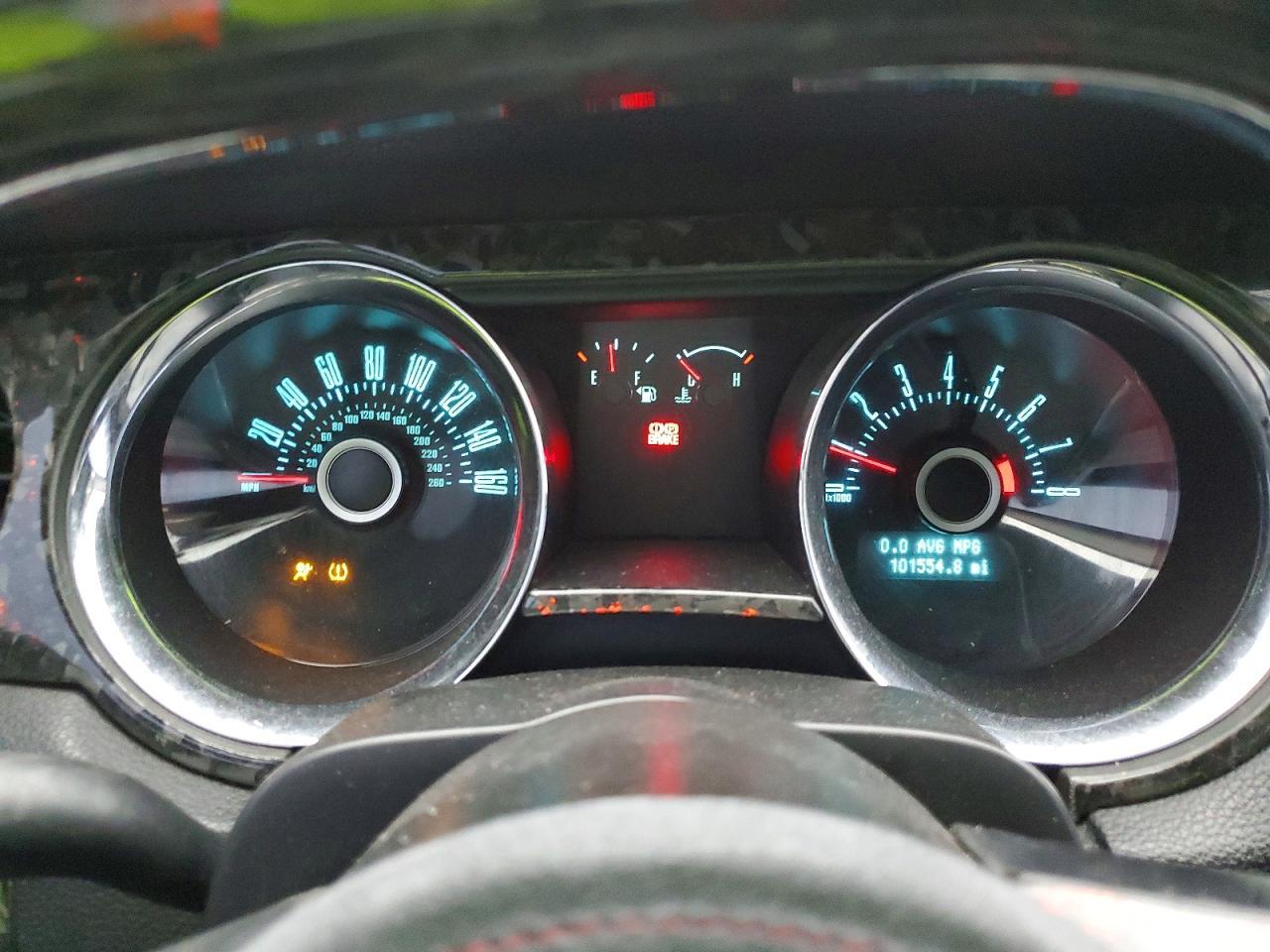 2013 FORD MUSTANG