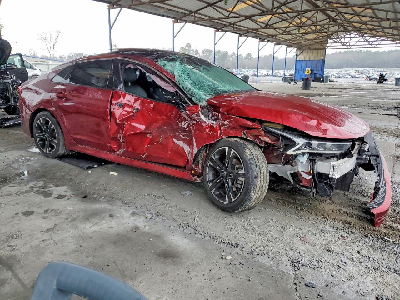2022 KIA K5